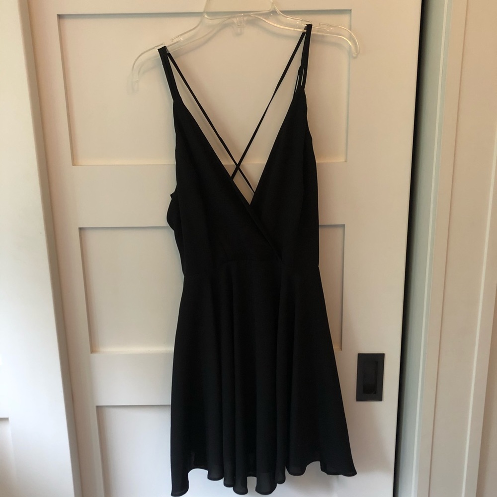 URBAN OUTFITTERS SILENCE + NOISE BLACK DRESS